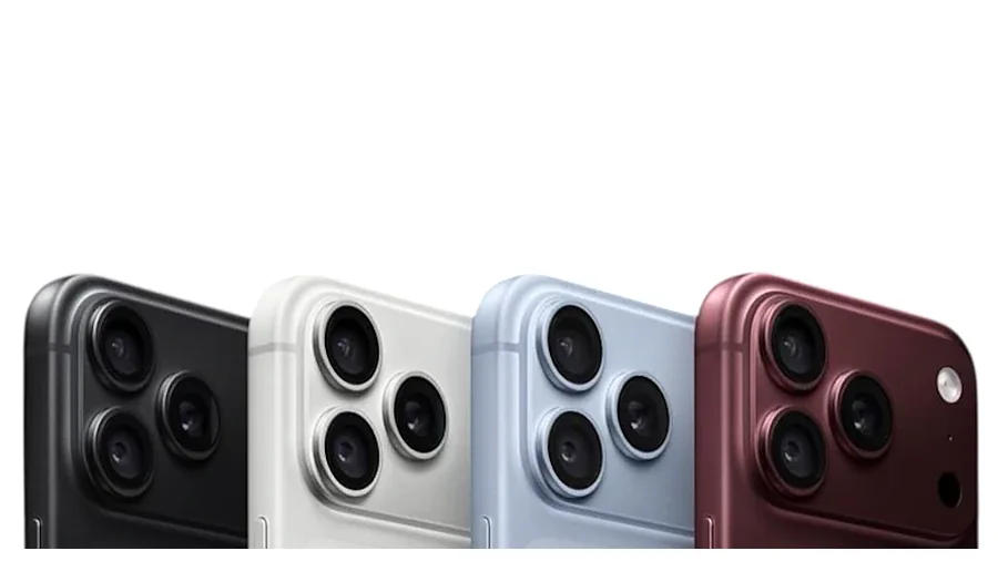 Câmaras traseiras de quatro iPhone 18 Pro alinhados lado a lado