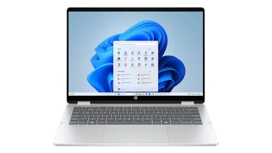 Portátil HP OmniBook 5 Flip aberto, com o ambiente de trabalho do Windows 11 no ecrã